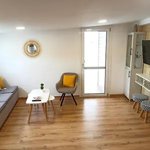 Renovated Loft Near The Center Héraklion